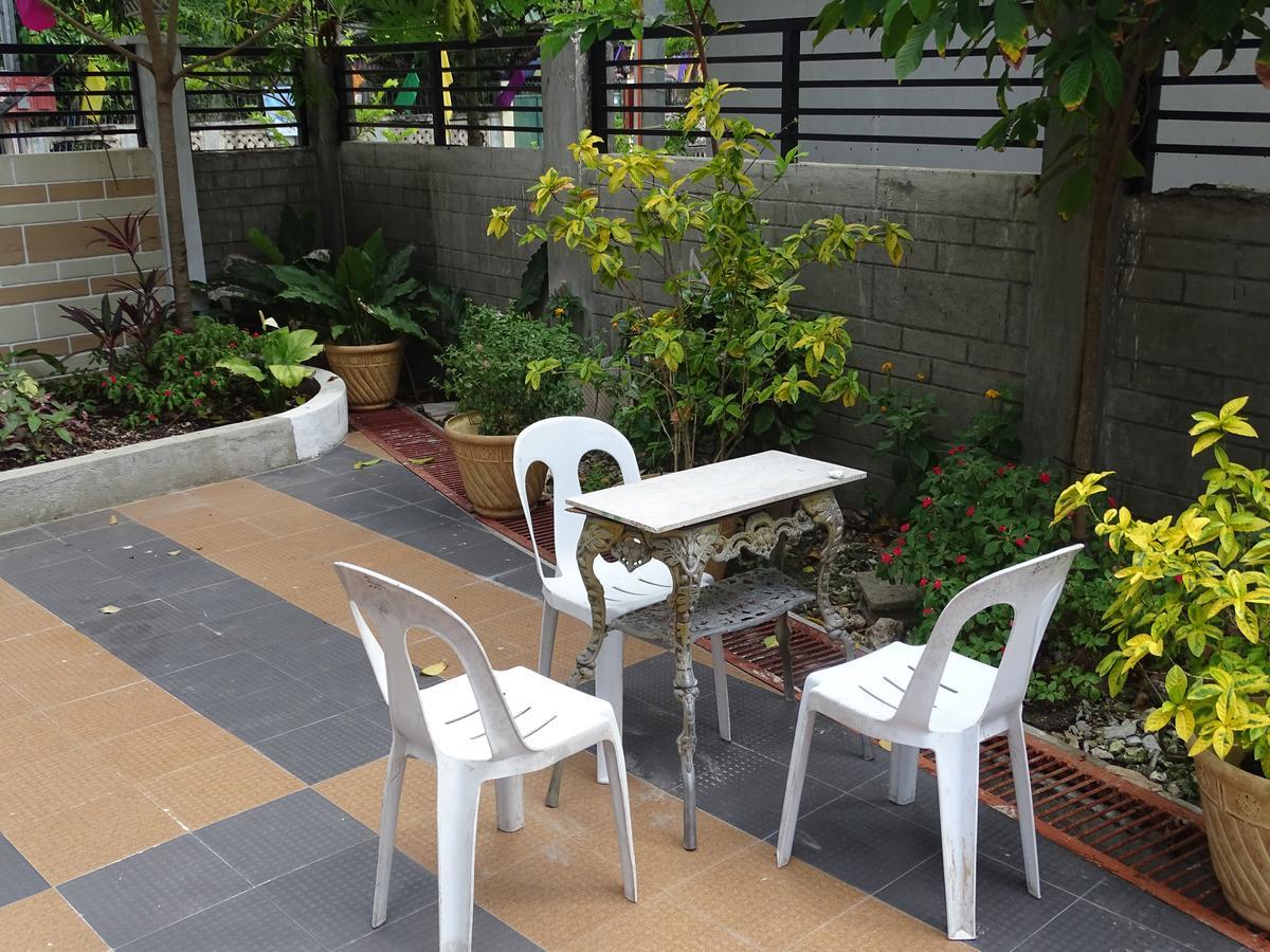 Ralphseej Pension House Моалбоал Екстериор снимка