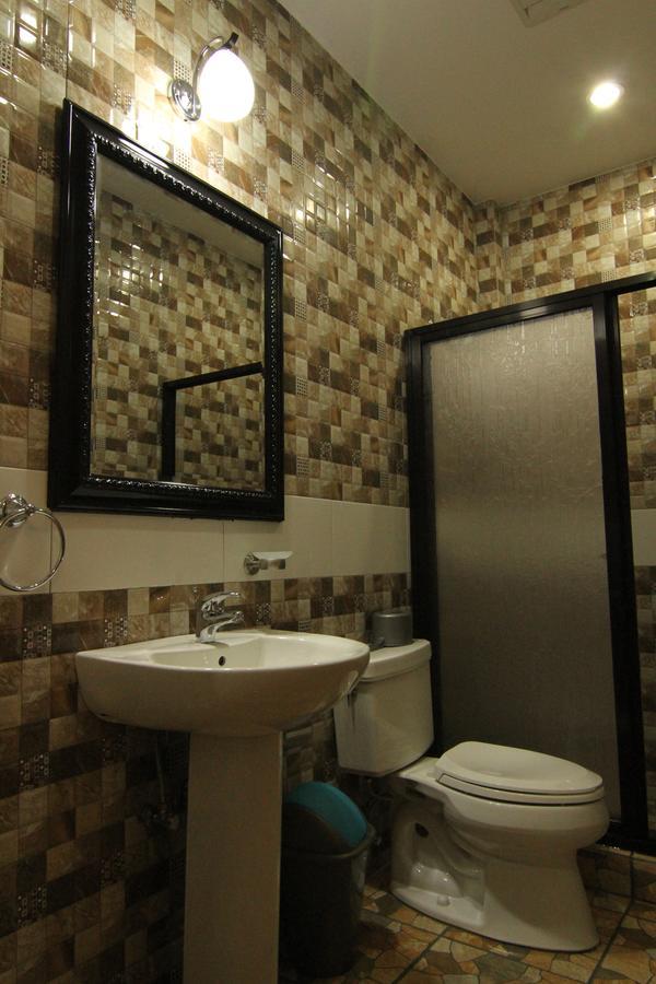 Ralphseej Pension House Моалбоал Екстериор снимка